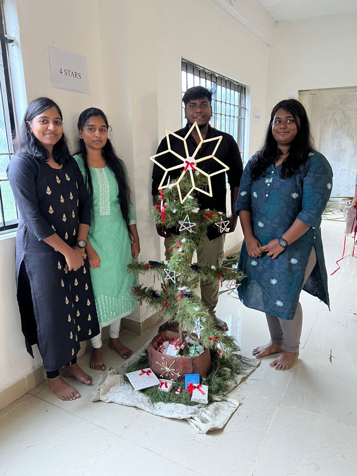 "Green Christmas" - Eco Friendly Christmas Tree Competition