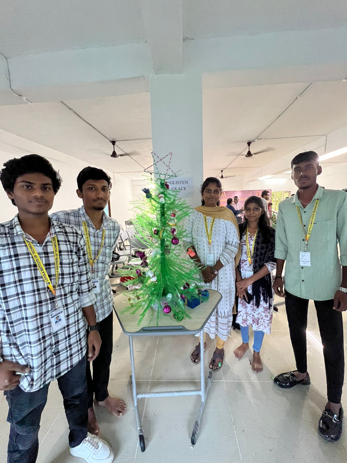 "Green Christmas" - Eco Friendly Christmas Tree Competition