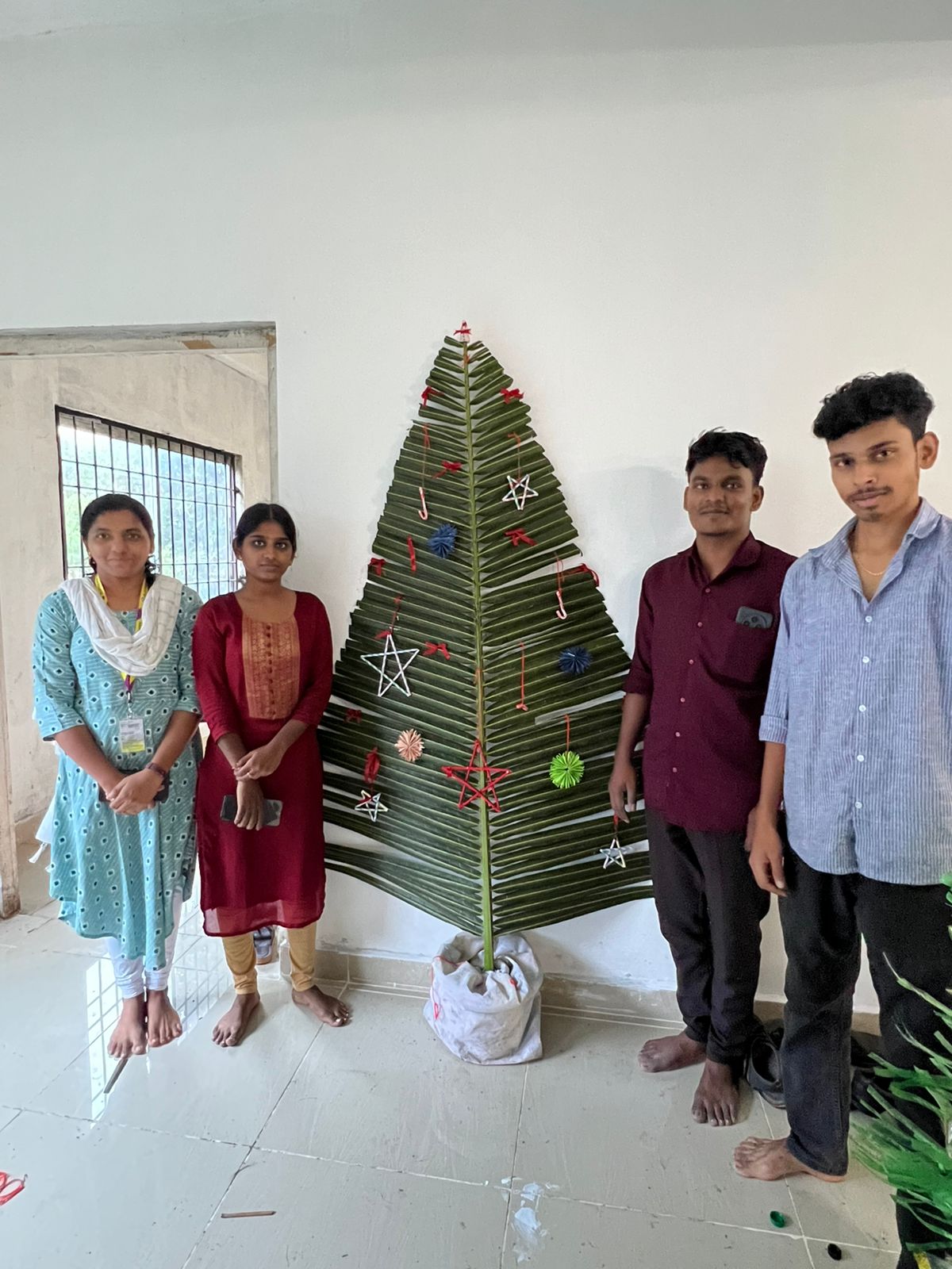 "Green Christmas" - Eco Friendly Christmas Tree Competition